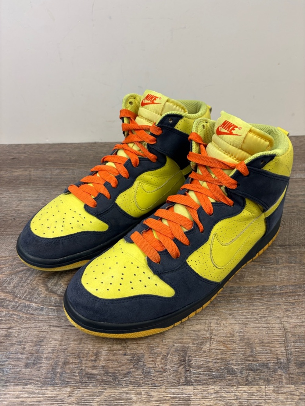 Nike Dunk Hi Homer Simpson Yellow Navy Orange Lace Sneakers 317982-772 Men’s 10